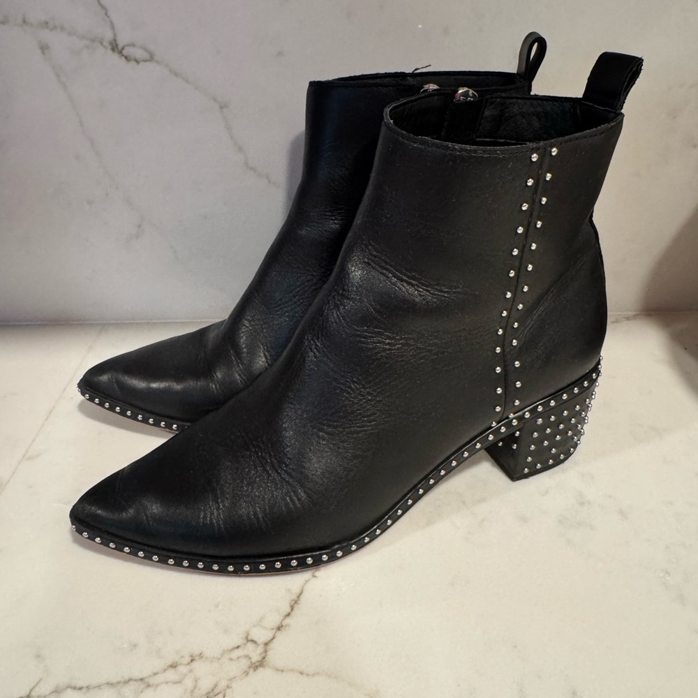 Dolce Vita Women's Brook Studded Ankle Boots 10